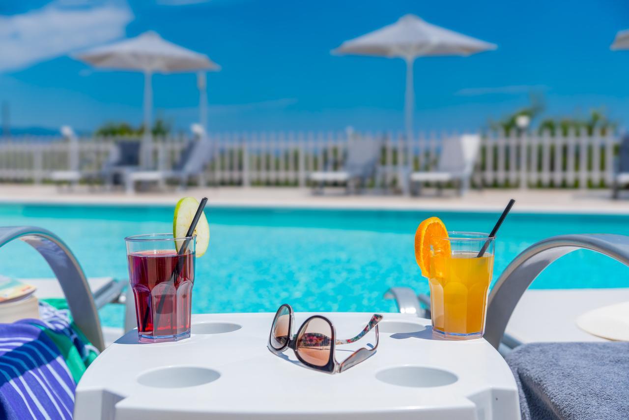 Leonidas Resort Hermione Buitenkant foto
